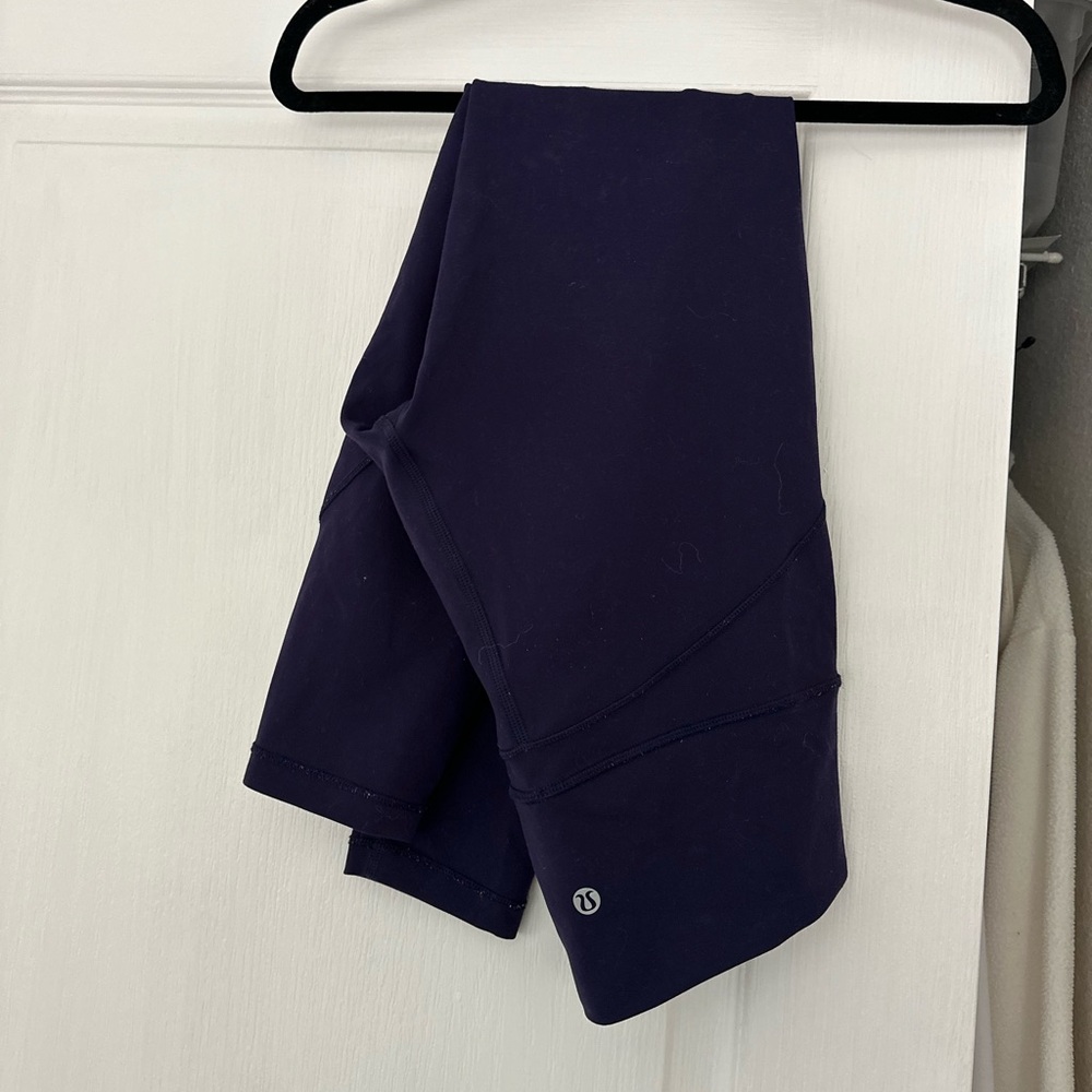 lululemon athletica dark plum purple size 6 Leggings